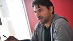 Juan Grabois convocó a apoyar a Cristina Kirchner en la sede del PJ y alertó que se pergeñando la ruptura del orden constitucional