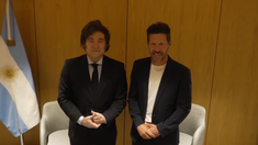 Javier Milei junto a Diego Simeone.