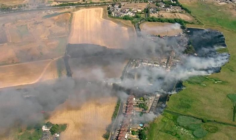 Incendios en Wennington, en las afueras de Londres.