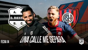 Herrera, goleador del Blanquinegro, y Muniaín, figura del Ciclón. Herrera, goleador del Blanquinegro, y Muniaín, figura del Ciclón.