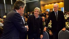 Luis Caputo, en la Bolsa de Comercio de Córdoba. Luis Caputo, en la Bolsa de Comercio de Córdoba.