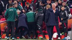 Era el estreno como segundo entrenador de Ádám Szalai, de 36 años. Era el estreno como segundo entrenador de Ádám Szalai, de 36 años.