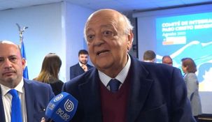 Viera-Gallo consideró que no hay que reprocharse mutuamente, sino aprender. Viera-Gallo consideró que no hay que reprocharse mutuamente, sino aprender.