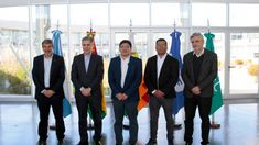 La firma se dio en el marco de la visita de una comitiva del gobierno de Bolivia a Y-TEC.