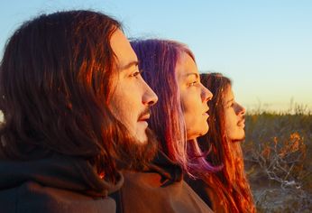 antes de su gira por caba, el power trio patagonico dulce ironia estrena videoclip