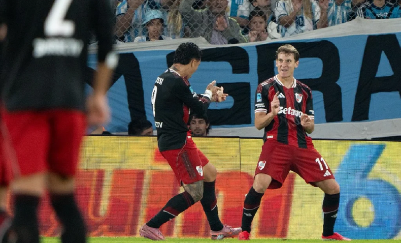 River le ganó a Racing en Avellaneda.