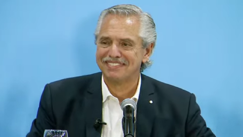 Alberto Fernández encabezó un acto de entrega de viviendas en Catamarca.