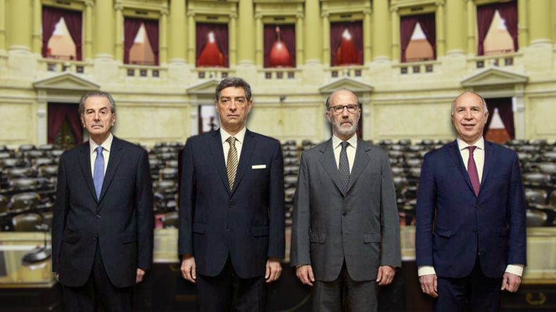 El oficialismo presentó un pedido de juicio politico contra los jueces