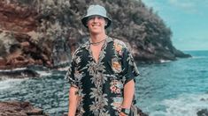 El argentino que mostró lo que compró con 2 dólares en Estados Unidos. El argentino que mostró lo que compró con 2 dólares en Estados Unidos.