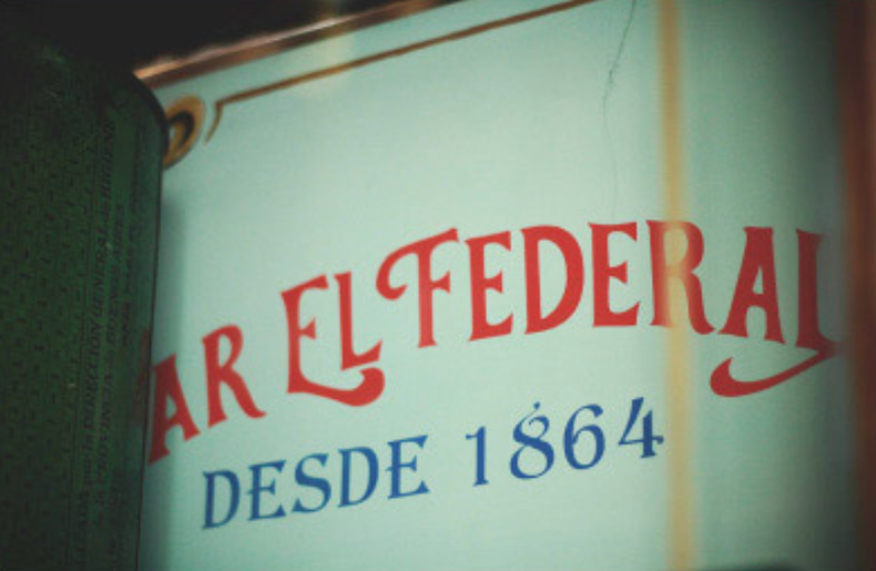 El Federal se consagró como el Café Bar más simbólico de San Telmo.