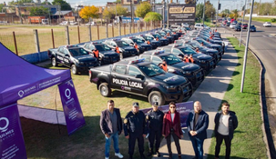 La intendenta de Quilmes entregó patrulleros y equipamiento para el Plan de Prevención del Delito. La intendenta de Quilmes entregó patrulleros y equipamiento para el Plan de Prevención del Delito.