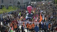 Unas 500.000 personas se movilizaron en todo el país. Unas 500.000 personas se movilizaron en todo el país.