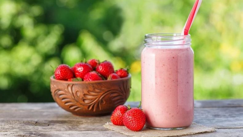  En este sentido, los licuados o jugos naturales de frutas y verduras ganó popularidad como una alternativa natural y deliciosa para complementar una dieta saludable.  