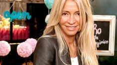 Cris Morena. Cris Morena.