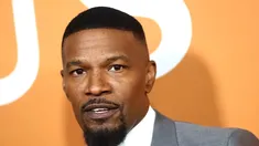 Jamie Foxx apareció en redes sociales luego de haber estado internado. Jamie Foxx apareció en redes sociales luego de haber estado internado.