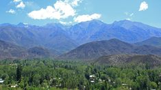 El Salto es una pequeña localidad mendocina ubicada entre montañas y con paisajes soñados El Salto es una pequeña localidad mendocina ubicada entre montañas y con paisajes soñados