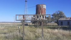 El paraje Quiñihual tiene un solo habitante permanente. El paraje Quiñihual tiene un solo habitante permanente.
