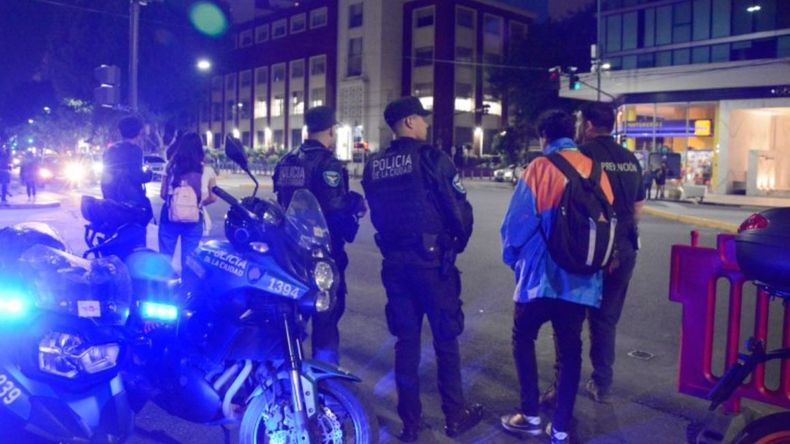 También intervinieron&nbsp; el Cuerpo de Investigaciones Judiciales del Ministerio Público Fiscal y personal de Agentes de Tránsito de la Secretaría de Transporte de la Ciudad.&nbsp;