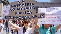 Ciudad de Buenos Aires: enfermeros marcharán para lograr equiparación salarial con otros profesionales de la Salud Ciudad de Buenos Aires: enfermeros marcharán para lograr equiparación salarial con otros profesionales de la Salud