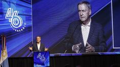 Schiaretti brindó la charla en el Salón Lugones del Hotel Quinto Centenario.