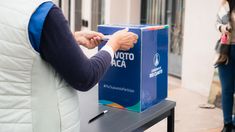 Los riocuartenses elegirán intendente, 19 concejales y 4 tribunos de cuentas. Los riocuartenses elegirán intendente, 19 concejales y 4 tribunos de cuentas.