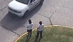 Los estudiantes fueron encontrados a 30 cuadras del colegio de donde se fugaron. Los estudiantes fueron encontrados a 30 cuadras del colegio de donde se fugaron.