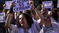 Abrazo al Bonaparte// Fotos Camila Alonso Abrazo al Bonaparte// Fotos Camila Alonso