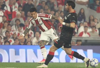 River cae ante Huracán en el Monumental.&nbsp;