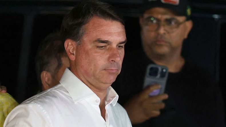 Flávio Bolsonaro perdió las elecciones presidenciales de Brasil en el balotaje ante el actual mandatario