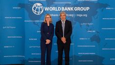 Luis Caputo, ministro de Economía, junto a la directora del Banco Mundial para Argentina, Paraguay y Uruguay, Marianne Fay. Luis Caputo, ministro de Economía, junto a la directora del Banco Mundial para Argentina, Paraguay y Uruguay, Marianne Fay.