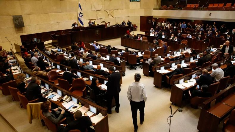El proyecto de ley para anexar Cisjordania fue presentado por el diputado Avio Maoz