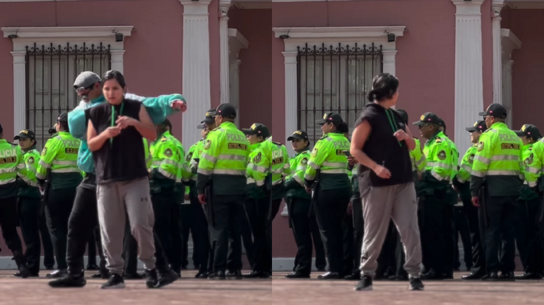 La influencer fingió el robo ante un numeroso grupo de policías.