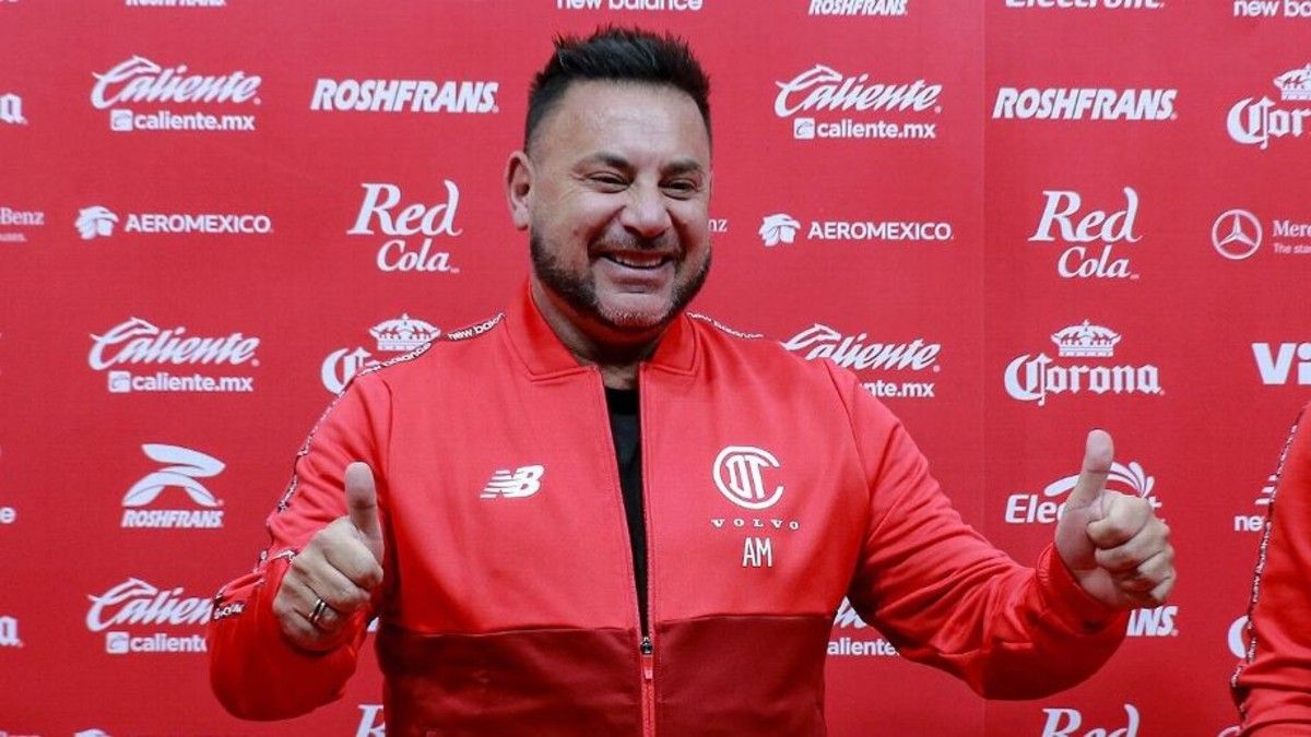 El Turco Mohamed respondió a los rumores de su llegada a Boca para reemplazar a Úbeda