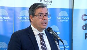 Es un tema grave institucional y político, señaló Martínez tras la firma del dictamen.&nbsp;