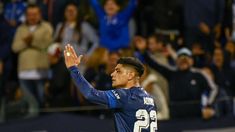 Claudio Aquino, la figura de Vélez. Claudio Aquino, la figura de Vélez.