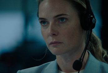 Kathryn Bigelow se mete de lleno en la central neurálgica de esa política exterior en Una casa de dinamita. Esta producción de EE.UU. ya se encuentra disponible en Netflix. Kathryn Bigelow se mete de lleno en la central neurálgica de esa política exterior en Una casa de dinamita. Esta producción de EE.UU. ya se encuentra disponible en Netflix.