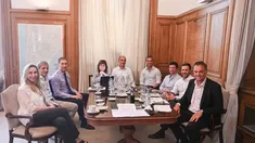 Reunión clave en el Gobierno para convertir en ley la reforma laboral y la penal juvenil