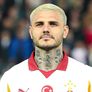 Al goleador del Galatasaray de Turquía se le vencerá el contrato a fin de este mes. Al goleador del Galatasaray de Turquía se le vencerá el contrato a fin de este mes.