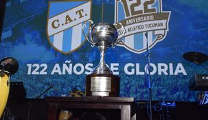 Atlético Tucumán ganó la Copa Campeonato de Campeones en 1960.