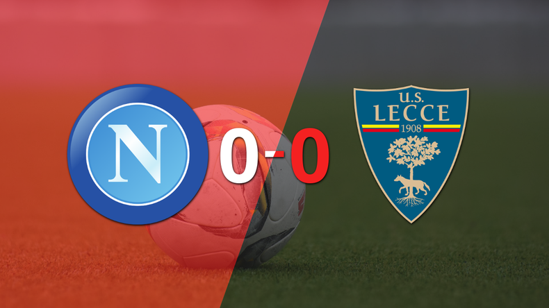Napoli y Lecce no se sacaron ventaja y terminaron sin goles