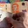 El Gobierno aprobó incrementos en el salario mínimo hasta abril del 2027: cuánto aumentará mes a mes