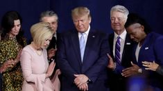 Donald Trump apela a mantener el respaldo del electorado cristiano. Donald Trump apela a mantener el respaldo del electorado cristiano.