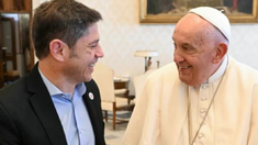 Axel Kicillof junto al papa Francisco. Axel Kicillof junto al papa Francisco.