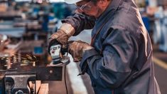 Tener trabajo ya no es sinónimo de alimentarse bien. Tener trabajo ya no es sinónimo de alimentarse bien.