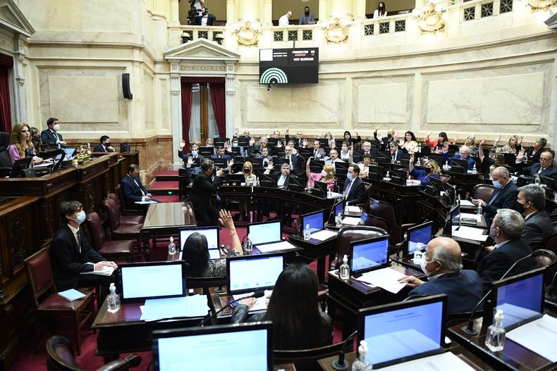 La Cámara de Senadores de la Nación.