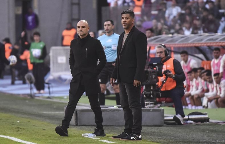 Favio Orsi y Sergio Gómez renunciaron como entrenadores de Platense.