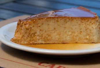Su flan casero con dulce de leche es una delicia que no se puede dejar de probar