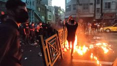 Las protestas en Irán dieron lugar a una fuerte represión. Las protestas en Irán dieron lugar a una fuerte represión.