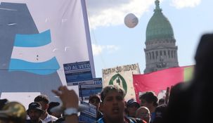 Francos advirtió a la oposición tras la marcha universitaria: Si insisten, la posición va a ser la misma