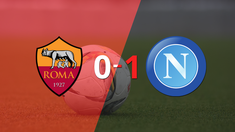 Napoli fue superior al vencer a Roma y quedarse con el Derby Del Sole